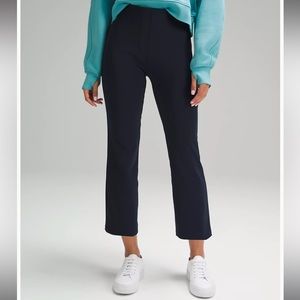 NWT lululemon smooth fit pull-on high-rise cropped pants